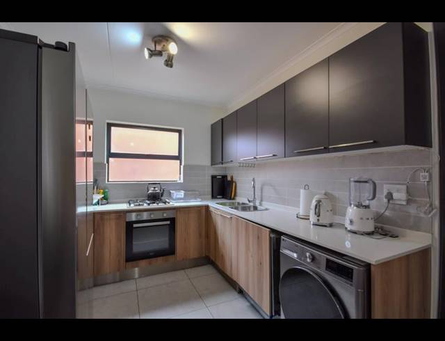 2 BEDROOM APARTMENT FOR SALE IN GOLDEN FIELDS ESTATE